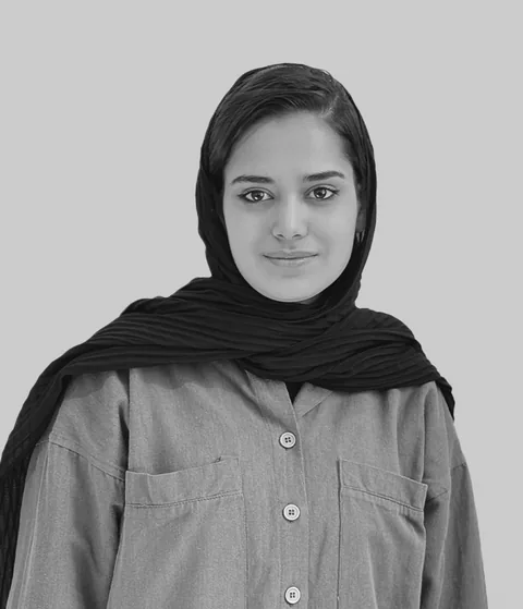 نسترن اکبرزاده